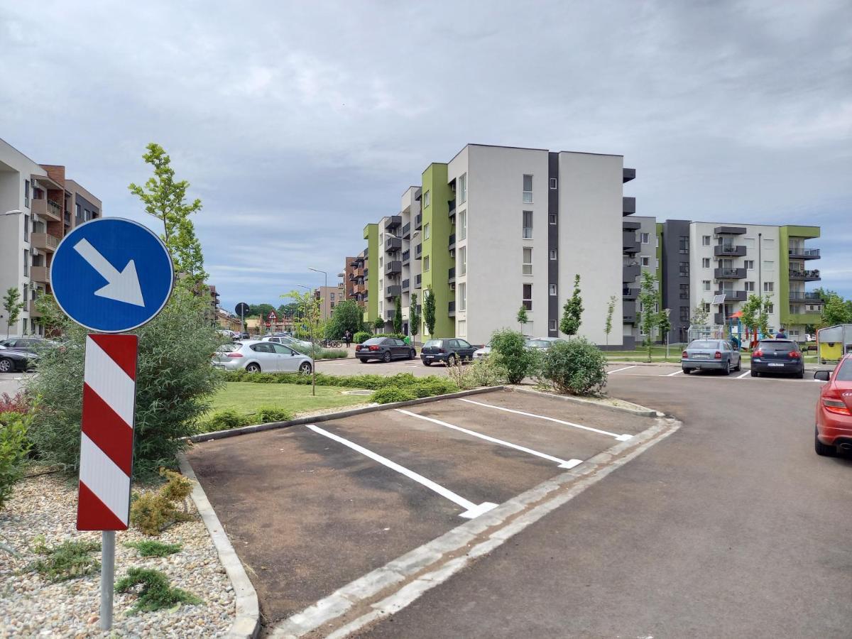 Lavanda Apartment Oradea Exteriér fotografie